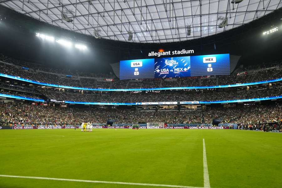 Torcedores mexicanos era maioria no estádio