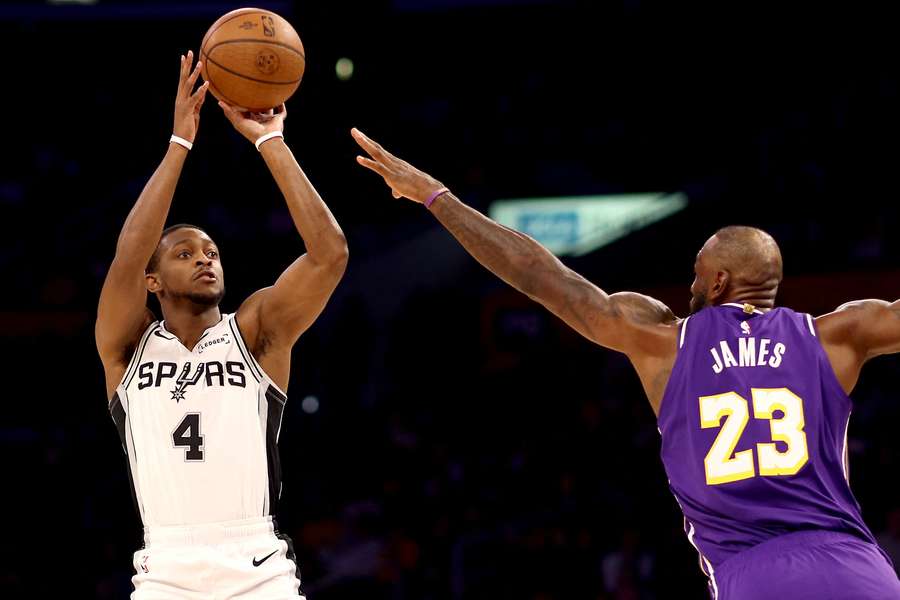 Spurs i Thunder w półfinale NBA Cup. Sochan nie wszedł na parkiet Spurs i Thunder w półfinale NBA Cup. Sochan nie wszedł na parkiet