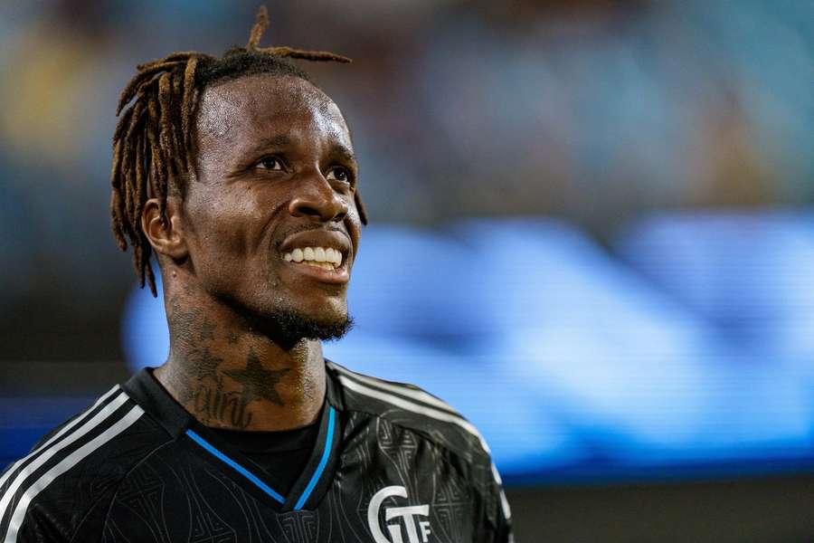 Wilfried Zaha training with former club Crystal Palace after Galatasaray release Wilfried Zaha training with former club Crystal Palace after Galatasaray release