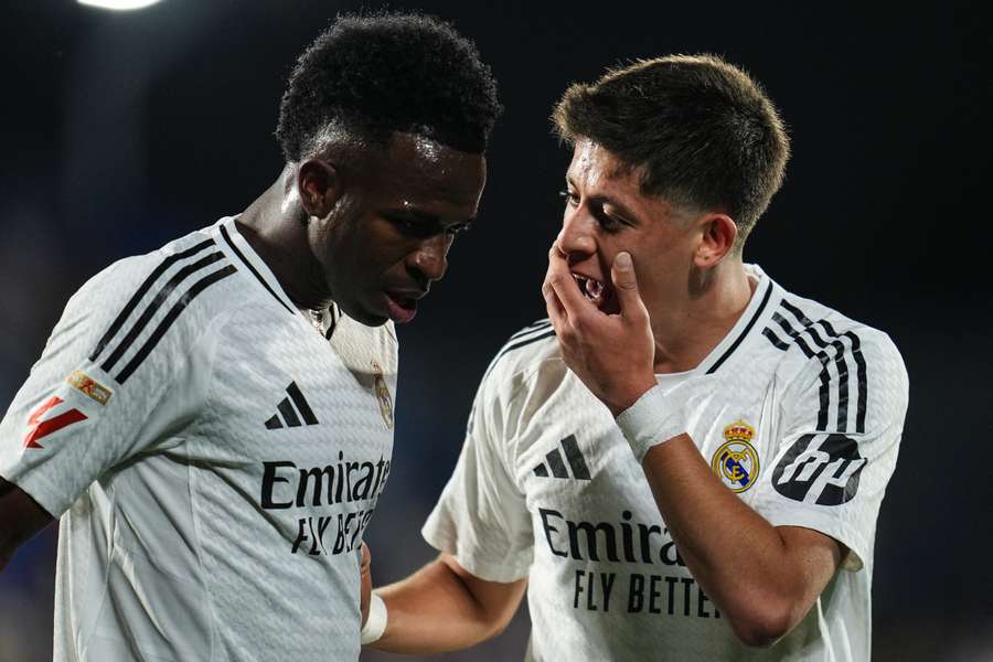 Vinicius y Güler, durante un partido del Real Madrid Vinicius y Güler, durante un partido del Real Madrid