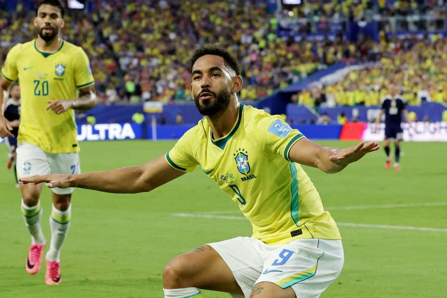Matheus Cunha fez gol em Escócia 0x3 Brasil