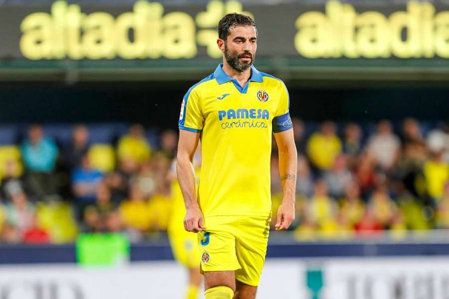 Villarreal veteran Albiol: Maldini went to 41, I want to go to 45 