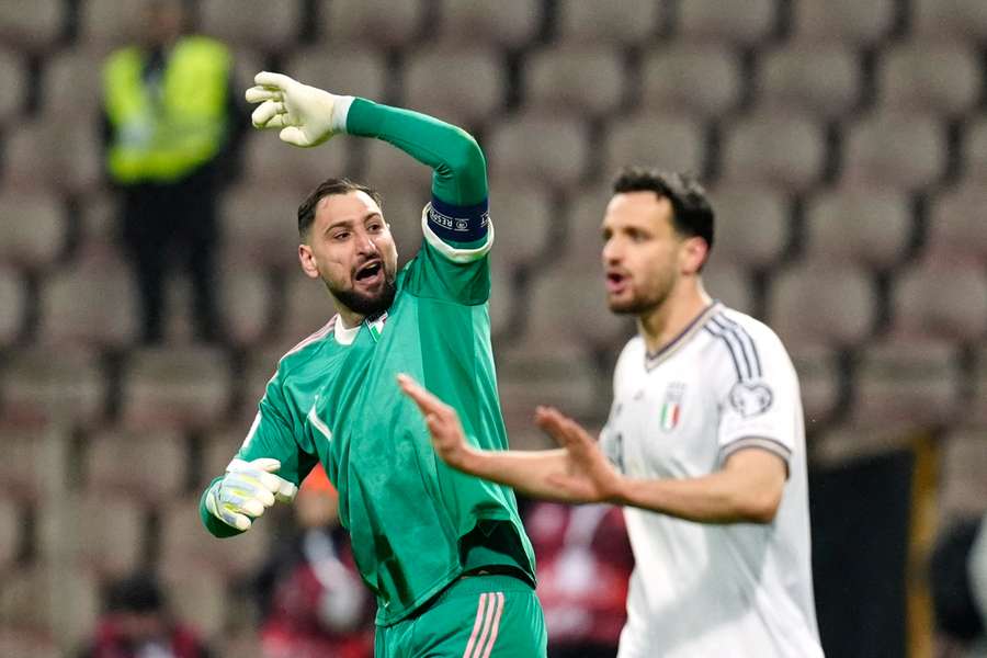 Donnarumma ficou sem as cábulas