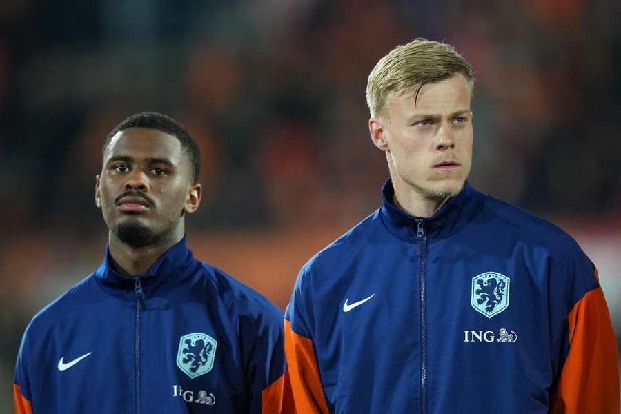 Jan Paul van Hecke (R) and Jorrel Hato before the Nations League match between the Netherlands and Spain