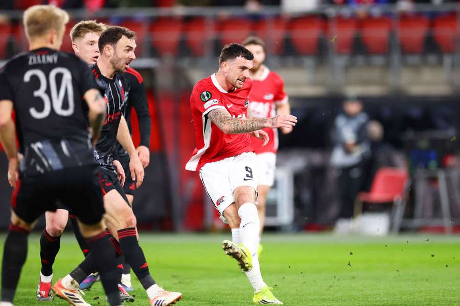 Spartu inkasovala v Alkmaaru jako první, střelcem gólu byl Troy Parrott.