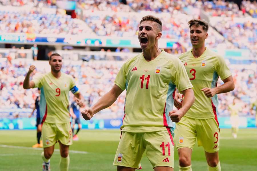 Fermín López ao serviço da seleção olímpica de Espanha 