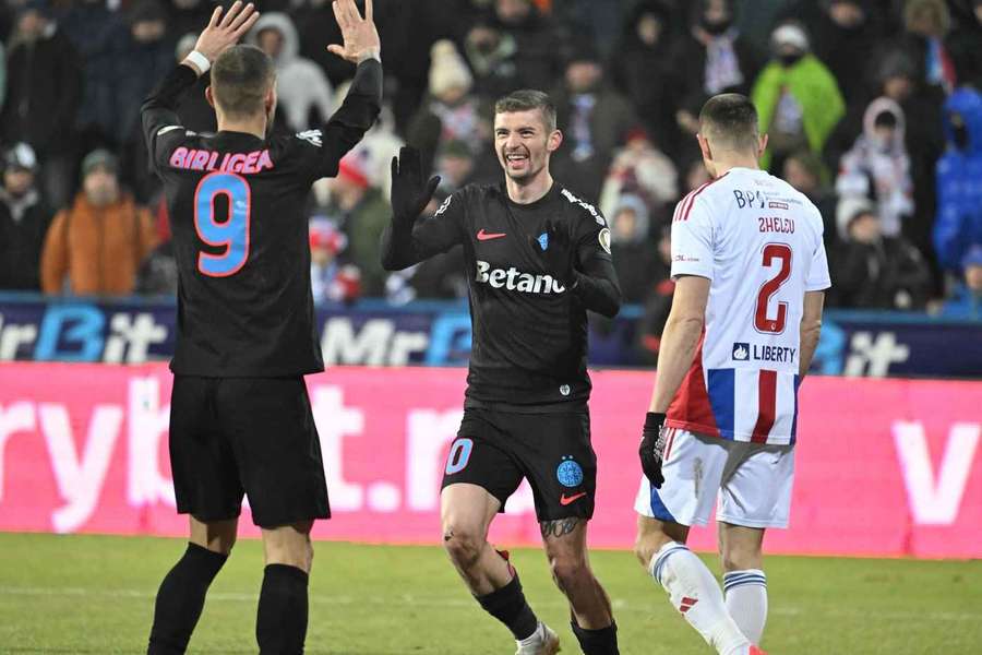 Florin Tănase nu va putea evolua împotriva Universității Craiova Florin Tănase nu va putea evolua împotriva Universității Craiova