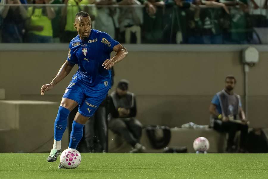 Marlon Freitas em partida contra o RB Bragantino pelo Brasileirão. Marlon Freitas em partida contra o RB Bragantino pelo Brasileirão.