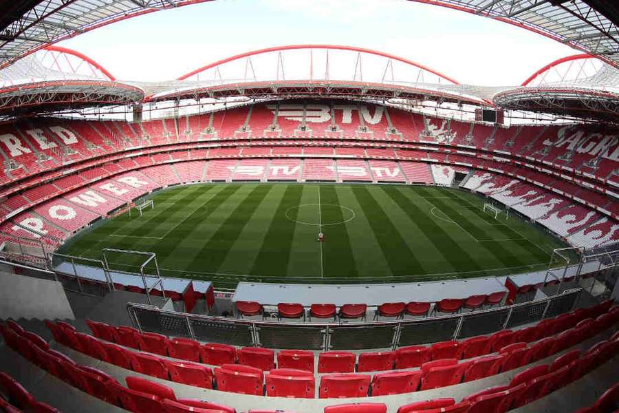 Estádio da Luz recebe encontro feminino