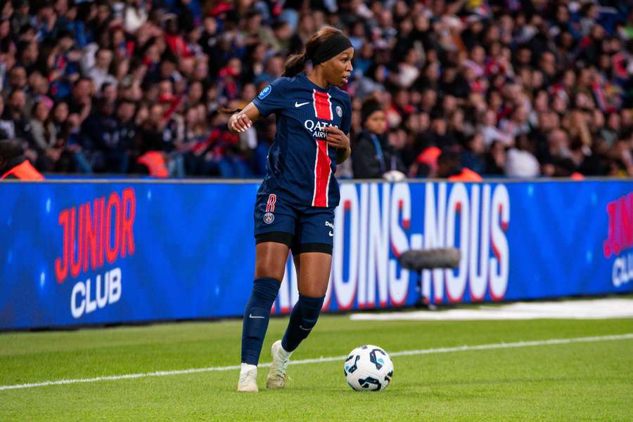 Geyoro deixa o PSG