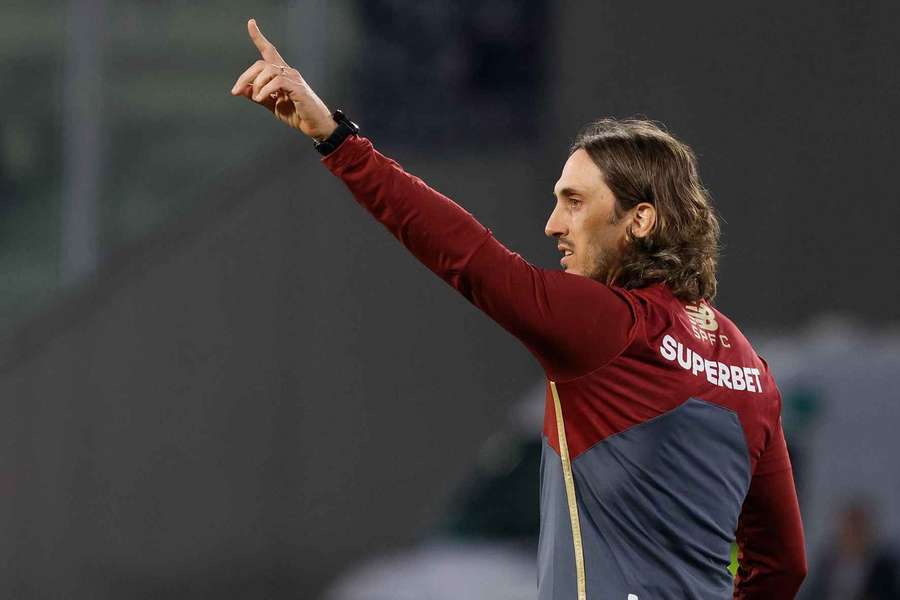 Zubeldía teve passagem recente pelo São Paulo