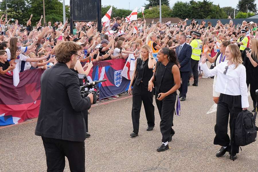 Die "Lionesses" beim Empfang in London. Die "Lionesses" beim Empfang in London.