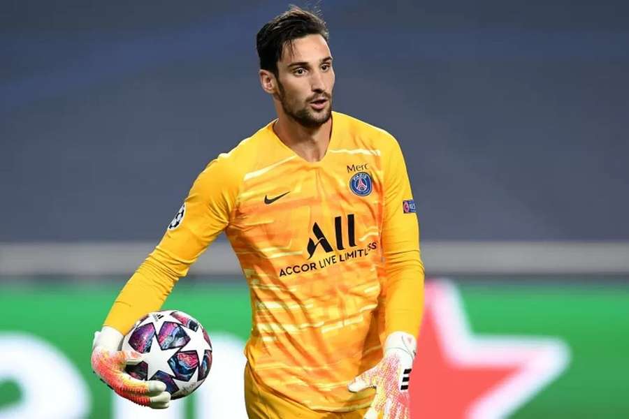 Sergio Rico a căzut de pe cal