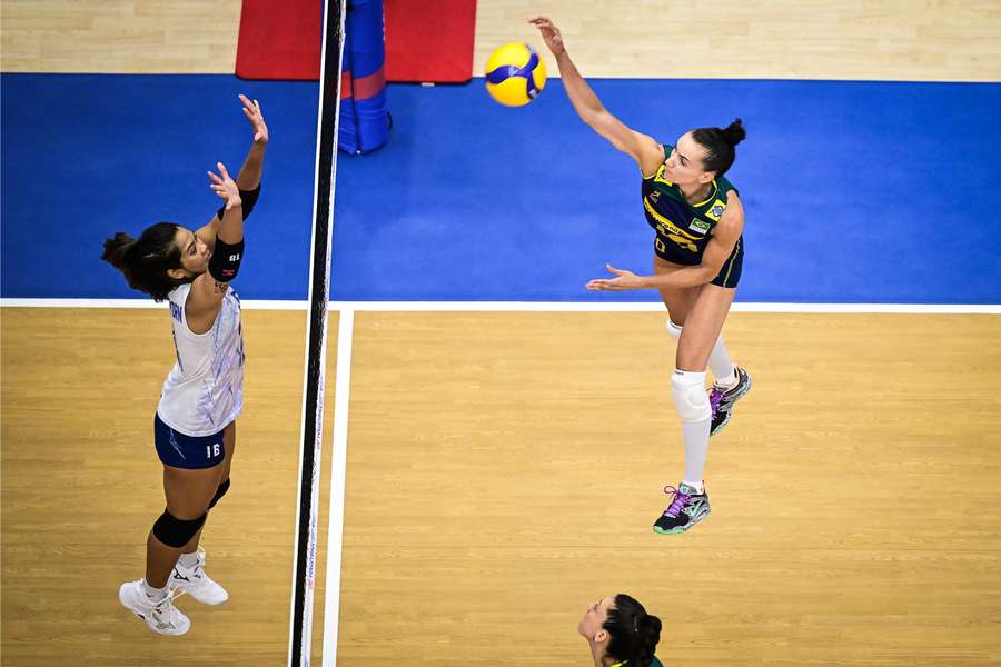 Brasil busca título inédito da VNL