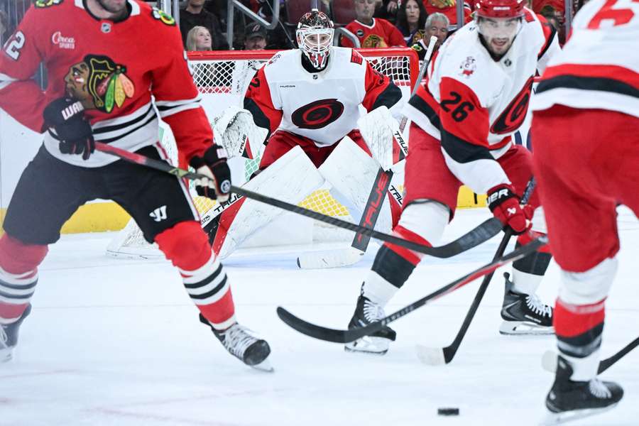 Hurricanes w mistrzowskiej formie. Odnieśli czwarte zwycięstwo z rzędu Hurricanes w mistrzowskiej formie. Odnieśli czwarte zwycięstwo z rzędu