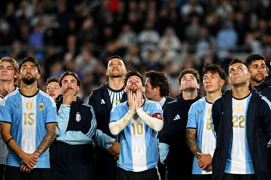 Messi fez o último jogo pela Argentina Messi fez o último jogo pela Argentina