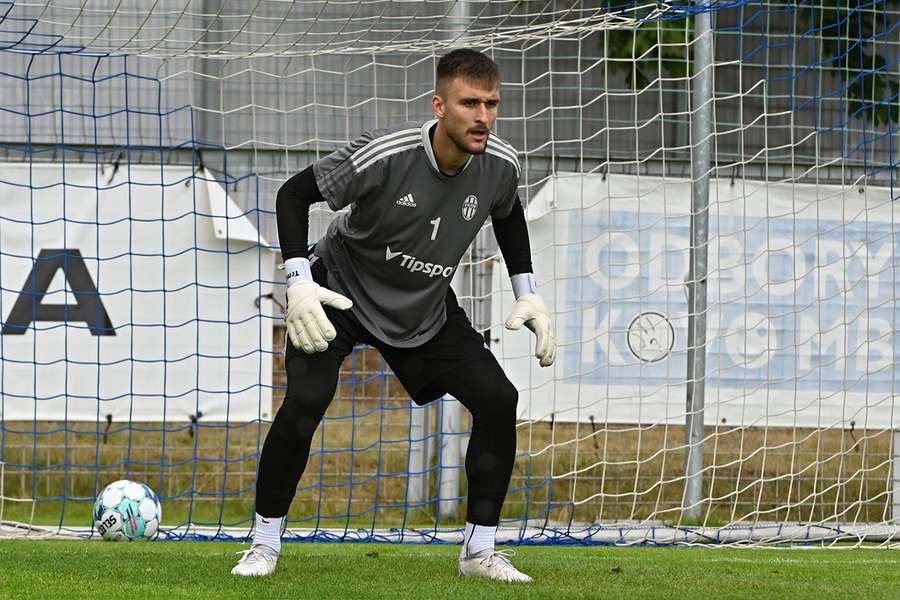 O guarda-redes Matous Trmal transferiu-se do Vitória de Guimarães, clube com o qual teve contrato nas três épocas anteriores