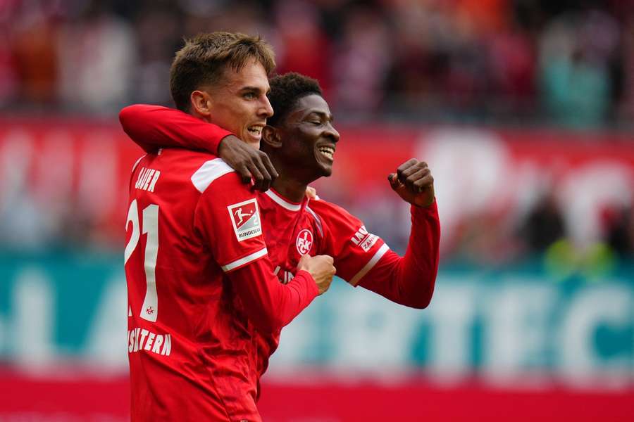 Mário Sauer (l.) und Ibrahim Kanaté jubeln für den FCK Mário Sauer (l.) und Ibrahim Kanaté jubeln für den FCK