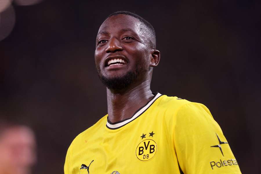 Serhou Guirassy fez dois gols na vitória do Borussia Dortmund Serhou Guirassy fez dois gols na vitória do Borussia Dortmund