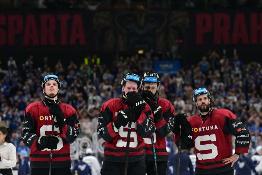 Sparta věřila, že si v minulé sezoně alespoň zahraje finále, nakonec vypadla v semifinále s později mistrovskou Kometou Brno.