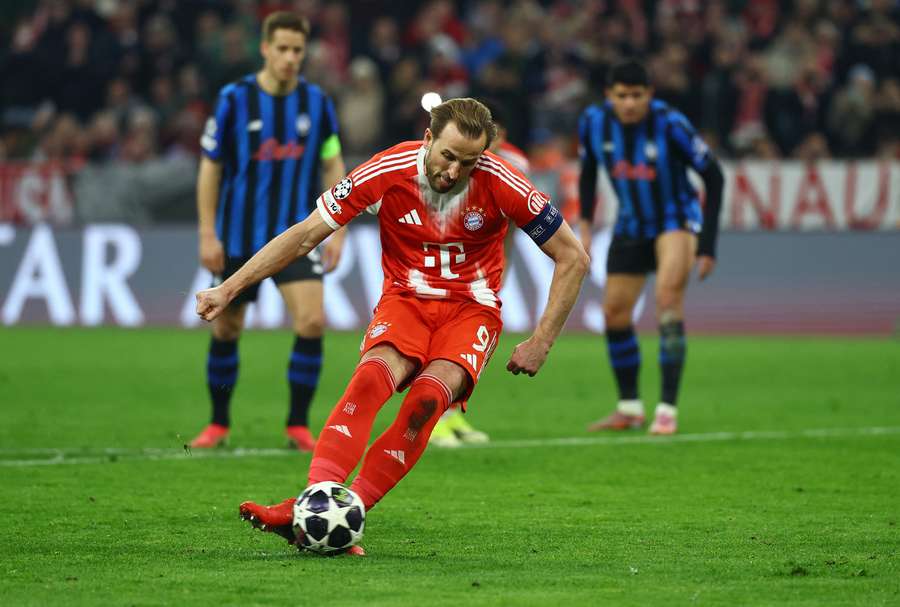 Harry Kane nets for Bayern