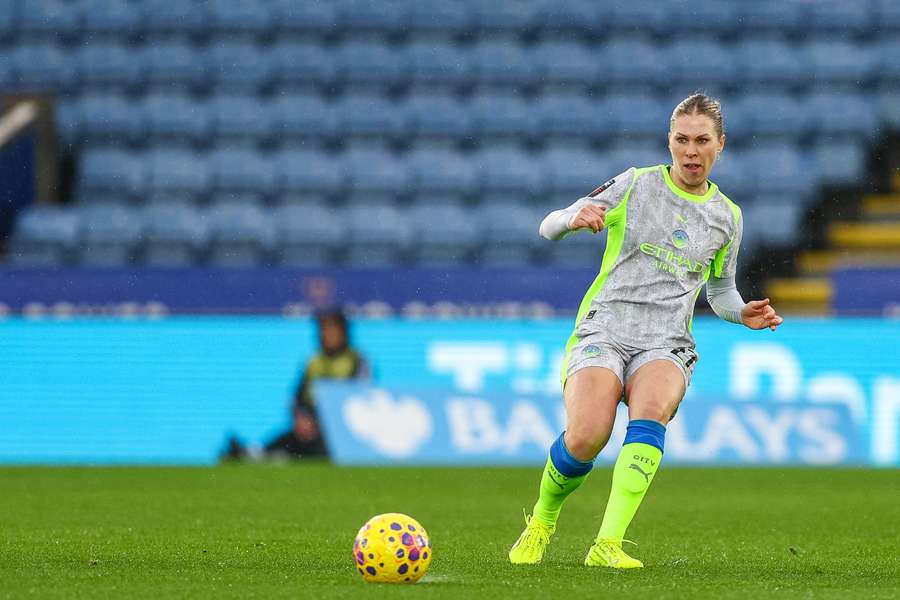 Knaak war im Januar 2025 vom FC Rosengard aus Schweden nach Manchester gekommen