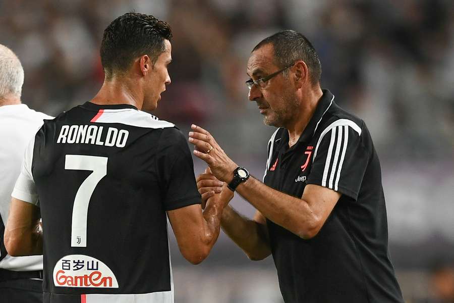 Maurizio Sarri con Cristiano Ronaldo