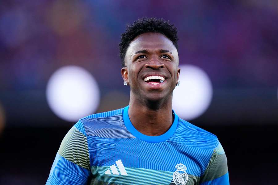 Vini Jr. deve permanecer no clube espanhol