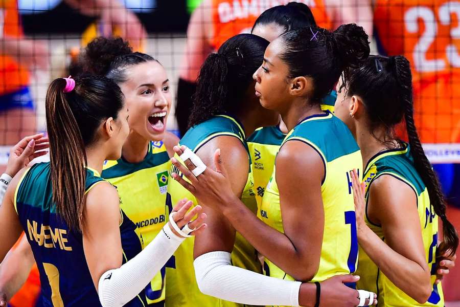 Brasil dominou o jogo contra a Holanda em Macau