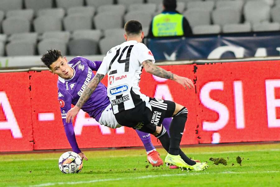 U Cluj și Rapid se întâlnesc în ultima etapă a play-off-ului Superligii din acest sezon
