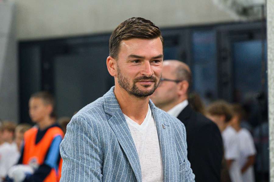Gašparíkov celok sa pokúsi vyradiť Monako. Gašparíkov celok sa pokúsi vyradiť Monako.