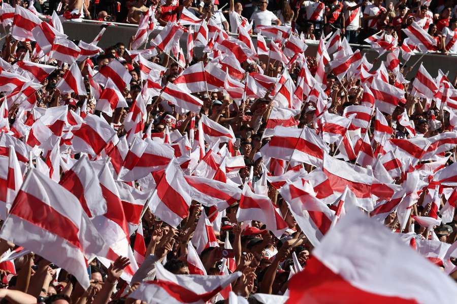 Miles de seguidores argentinos no podrán ver en los estadios