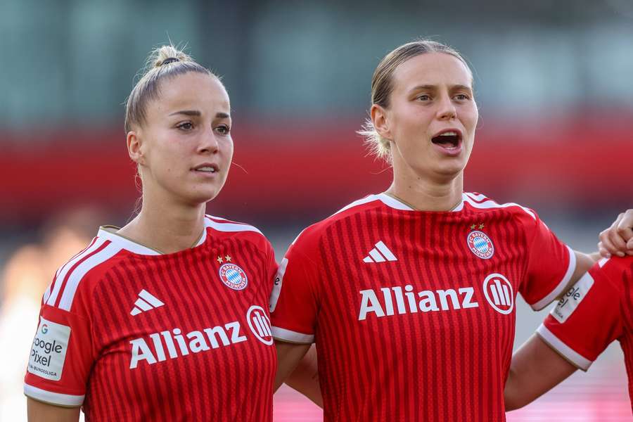Giulia Gwinn und Klara Bühl vor ihrer Partie am Samstag Giulia Gwinn und Klara Bühl vor ihrer Partie am Samstag