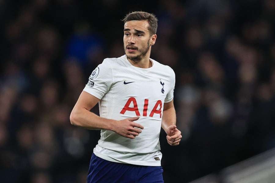 Harry Winks juntou-se ao Leicester vindo do Tottenham