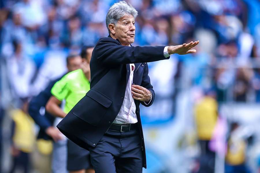 Renato não poupou palavras após derrota do Grêmio e expôs situações dentro do clube
