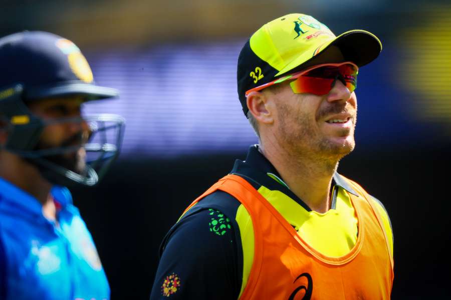 Australia's Warner plans to keep playing until 2024 World Cup