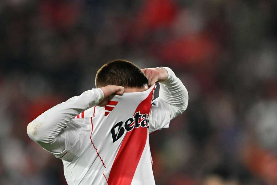 River Plate caiu em casa nas quartas de final do Apertura