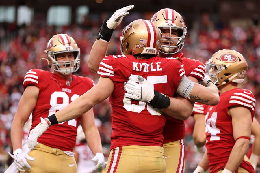 Os 49ers vão aos playoffs com a segunda melhor campanha da NFC Os 49ers vão aos playoffs com a segunda melhor campanha da NFC
