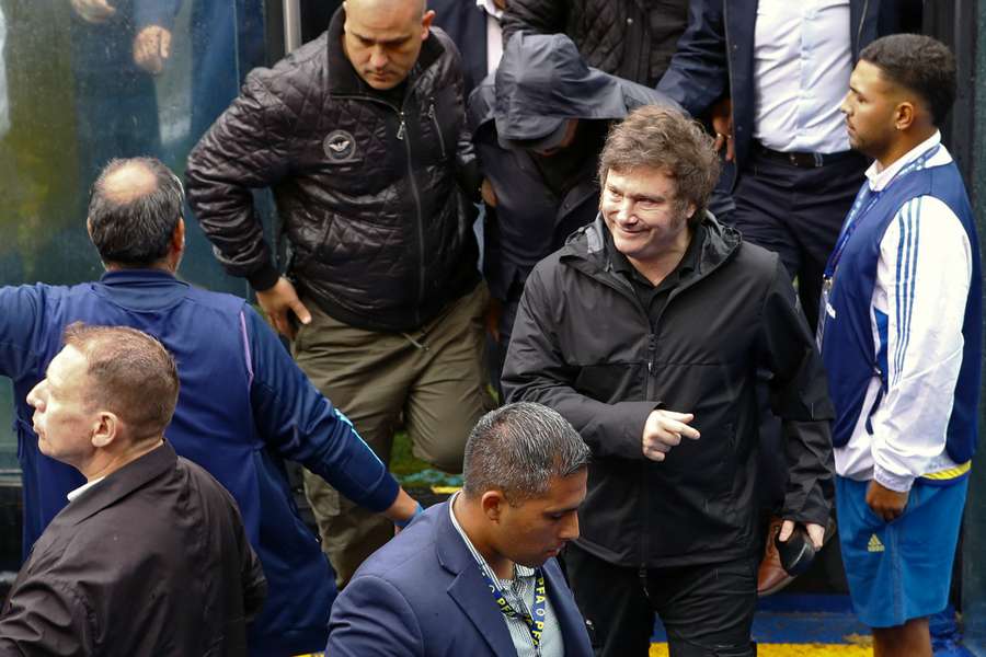 Javier Milei depois de votar nas eleições do Boca Juniors em dezembro de 2023.