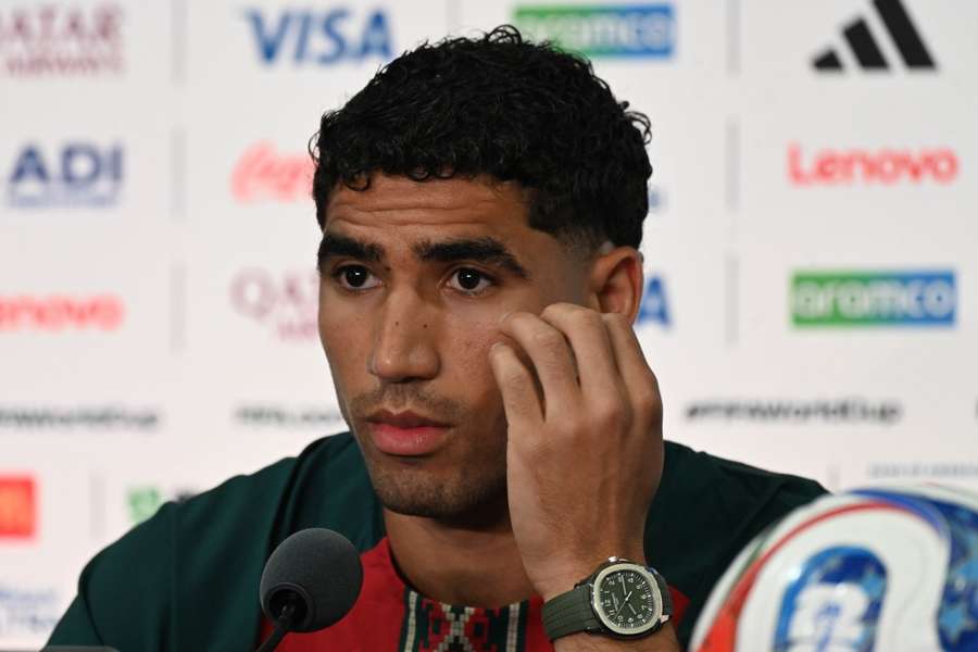 Hakimi, la conferința de presă dinainte de Brazilia- Maroc Hakimi, la conferința de presă dinainte de Brazilia- Maroc