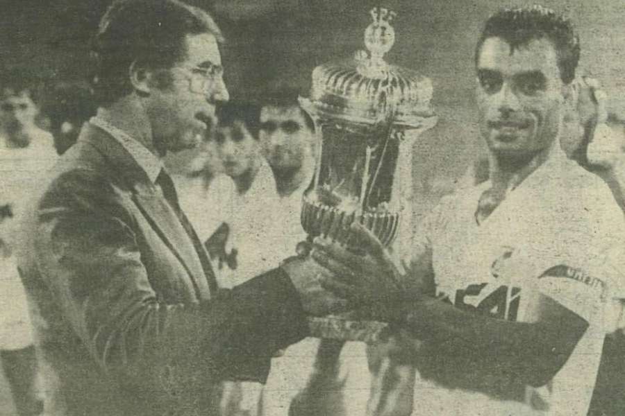 Carvalho com a Supertaça de Portugal