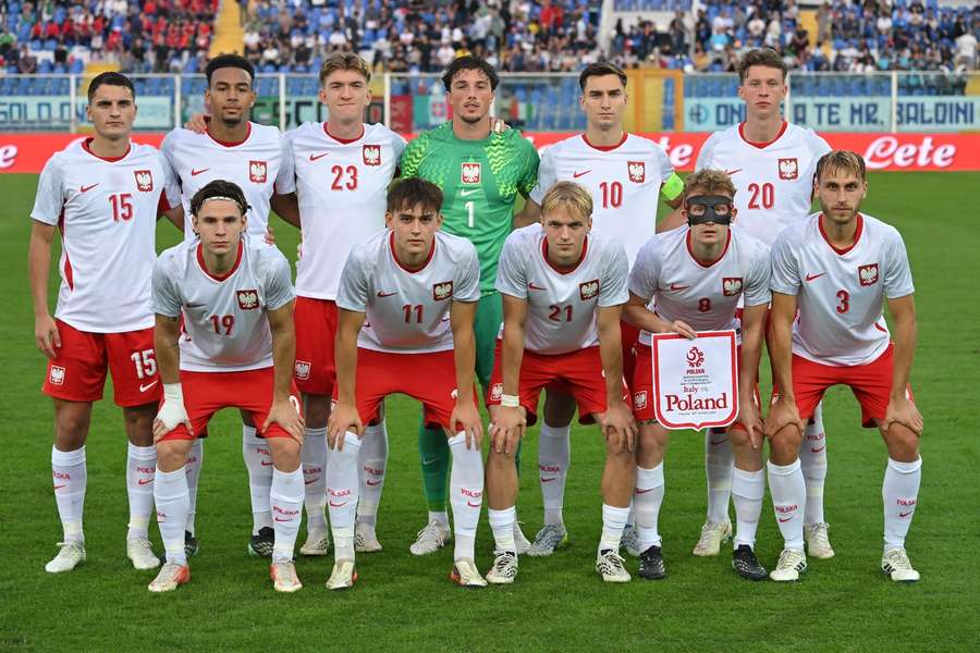 Kadra U21 jedzie na Euro! Grekom brakło jednej bramki, by strącić nas do baraży Kadra U21 jedzie na Euro! Grekom brakło jednej bramki, by strącić nas do baraży