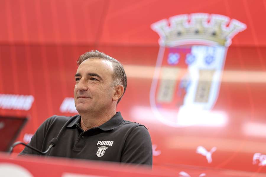 Carlos Carvalhal falou aos jornalistas