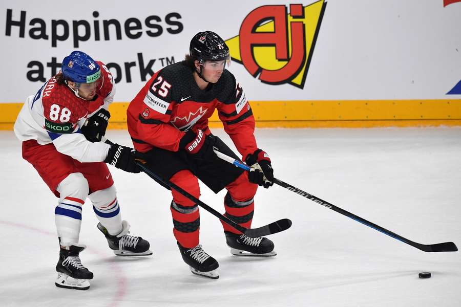 Pastrňák při porážce s Kanadou na později zlatém MS 2024.