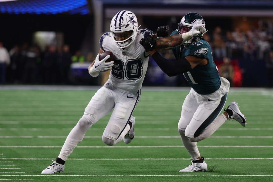 Kevin Byard maakt het Tony Pollard van de Cowboys lastig