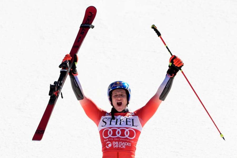 Ingen kan røre suveræne Marco Odermatt i den alpine skisport i øjeblikket.