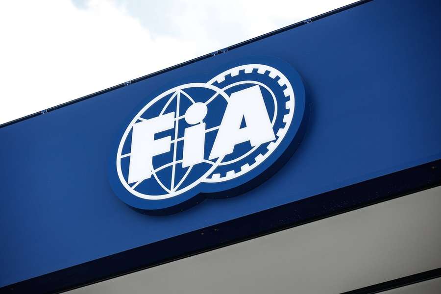 Die FIA macht sich Sorgen um die Sicherheit der F1-Fahrer und reagiert mit einer Verordnung.