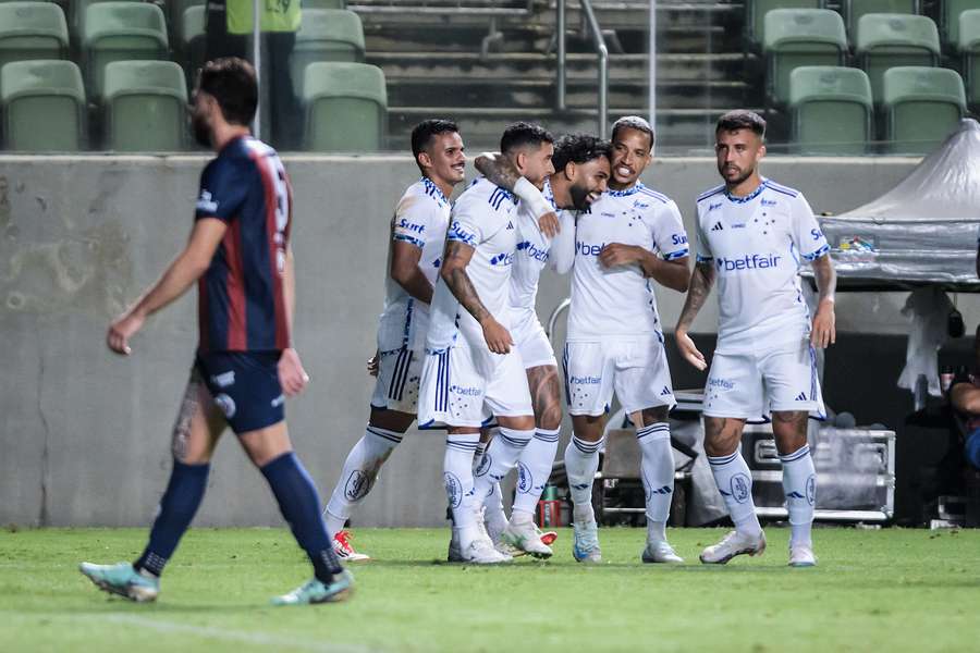 Cruzeiro contou com apoio da torcida, mesmo atuando como visitante