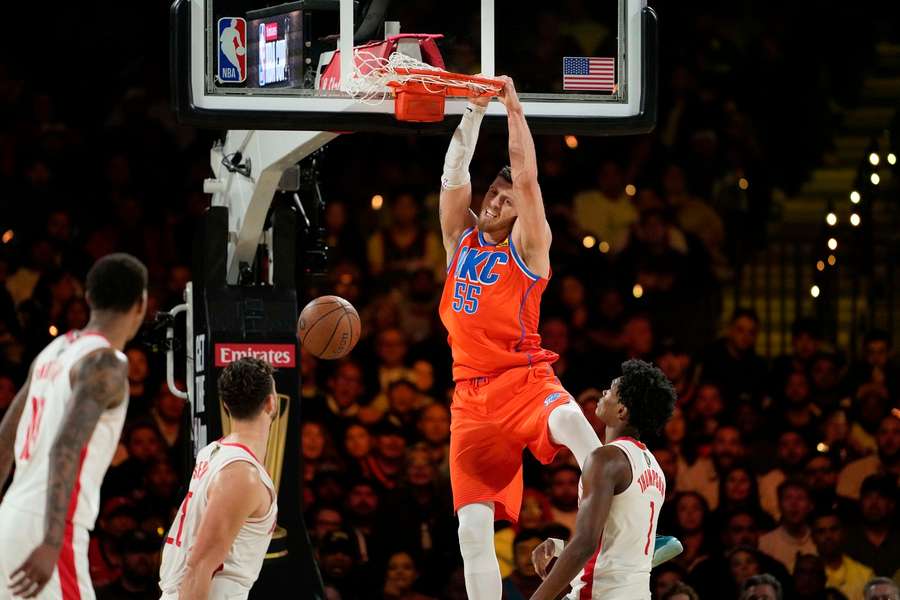 Hartenstein bot beim Sieg über die Rockets eine starke Leistung