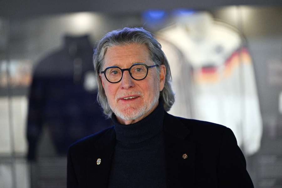 Toni Schumacher ist bereits "weit in der zweiten Halbzeit". Toni Schumacher ist bereits "weit in der zweiten Halbzeit".